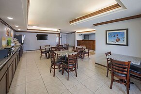 Quality Inn & Suites Clayton, NM