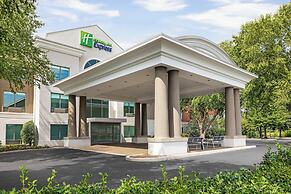 Holiday Inn Express And Suites Hagerstown by IHG