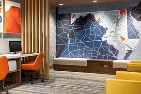 Holiday Inn Express And Suites Hagerstown by IHG