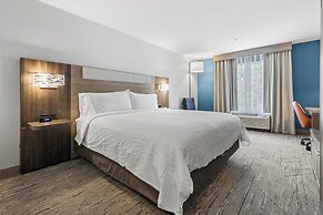 Holiday Inn Express & Suites Starkville by IHG