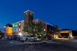 Holiday Inn Express & Suites Absecon-Atlantic City by IHG