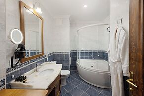 Seven Hills Hotel - Special Class