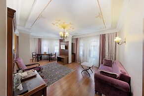 Seven Hills Hotel - Special Class