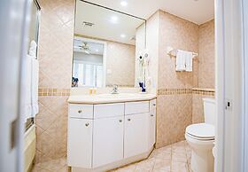 Seven Mile Beach Resort & Club