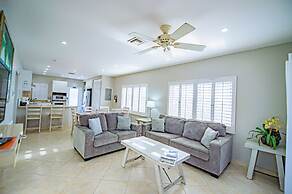 Seven Mile Beach Resort & Club