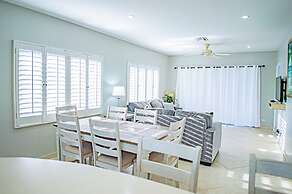 Seven Mile Beach Resort & Club