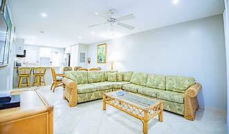 Seven Mile Beach Resort & Club