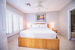 Seven Mile Beach Resort & Club