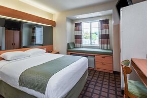 Microtel Inn & Suites by Wyndham Uncasville Casino Area
