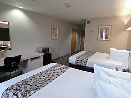Microtel Inn & Suites by Wyndham Claremore