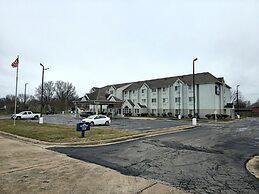Microtel Inn & Suites by Wyndham Claremore