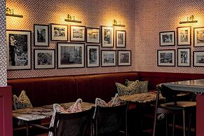 Park Plaza Victoria London