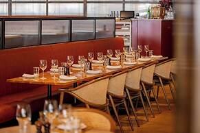 Park Plaza Victoria London