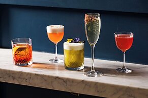 Park Plaza Victoria London