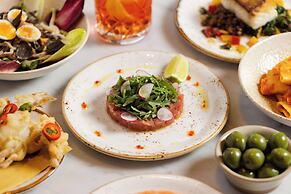 Park Plaza Victoria London