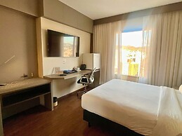 Mercure Belo Horizonte Lourdes Hotel