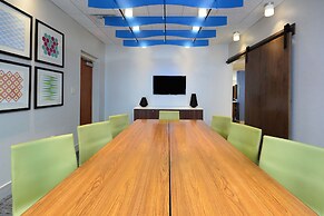 Holiday Inn Express & Suites Raleigh Durham Airport at RTP by IHG