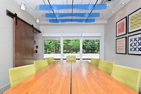 Holiday Inn Express & Suites Raleigh Durham Airport at RTP by IHG