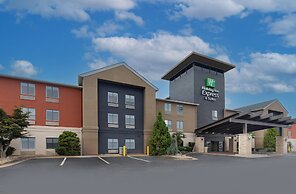 Holiday Inn Express & Suites Locust Grove by IHG