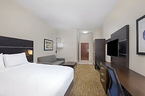 Holiday Inn Express & Suites Locust Grove by IHG
