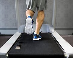 Holiday Inn Express & Suites Locust Grove by IHG