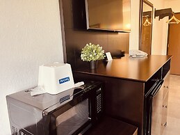Travelodge by Wyndham Valleyfair Shakopee