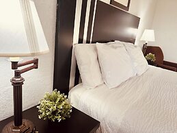 Travelodge by Wyndham Valleyfair Shakopee
