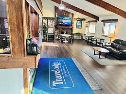 Travelodge by Wyndham Valleyfair Shakopee