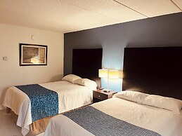 Travelodge by Wyndham Valleyfair Shakopee