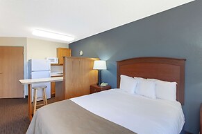 AmericInn by Wyndham Hutchinson