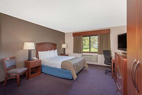AmericInn by Wyndham Hutchinson