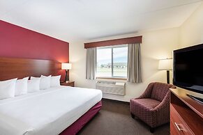 SureStay Plus Hotel by Best Western Litchfield