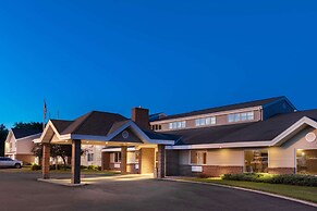 SureStay Plus Hotel by Best Western Litchfield