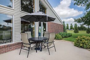 SureStay Plus Hotel by Best Western Litchfield