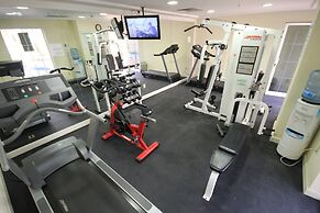 Holiday Inn Convention Center by IHG