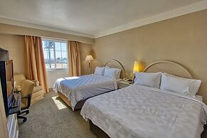 Holiday Inn Convention Center by IHG