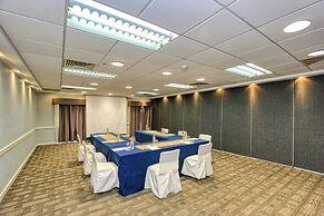 Holiday Inn Convention Center by IHG