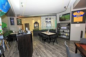 Holiday Inn Convention Center by IHG