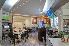 Holiday Inn Convention Center by IHG