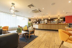 Holiday Inn Cardiff City Centre by IHG