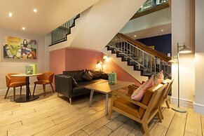 Holiday Inn Cardiff City Centre by IHG