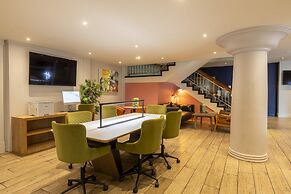 Holiday Inn Cardiff City Centre by IHG