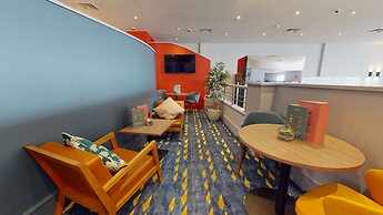 Holiday Inn Cardiff City Centre by IHG
