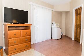 Cedar Park Whirlpool Suites
