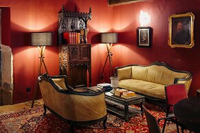 Cour des Loges Lyon, A Radisson Collection Hotel
