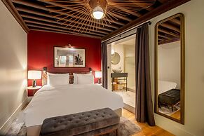 Cour des Loges Lyon, A Radisson Collection Hotel