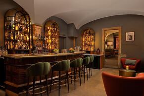 Cour des Loges Lyon, A Radisson Collection Hotel