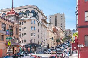 Grant Plaza Hotel