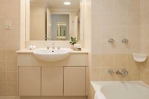 Visy Dior Hotel