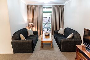 The Belmore Apartments Hotel